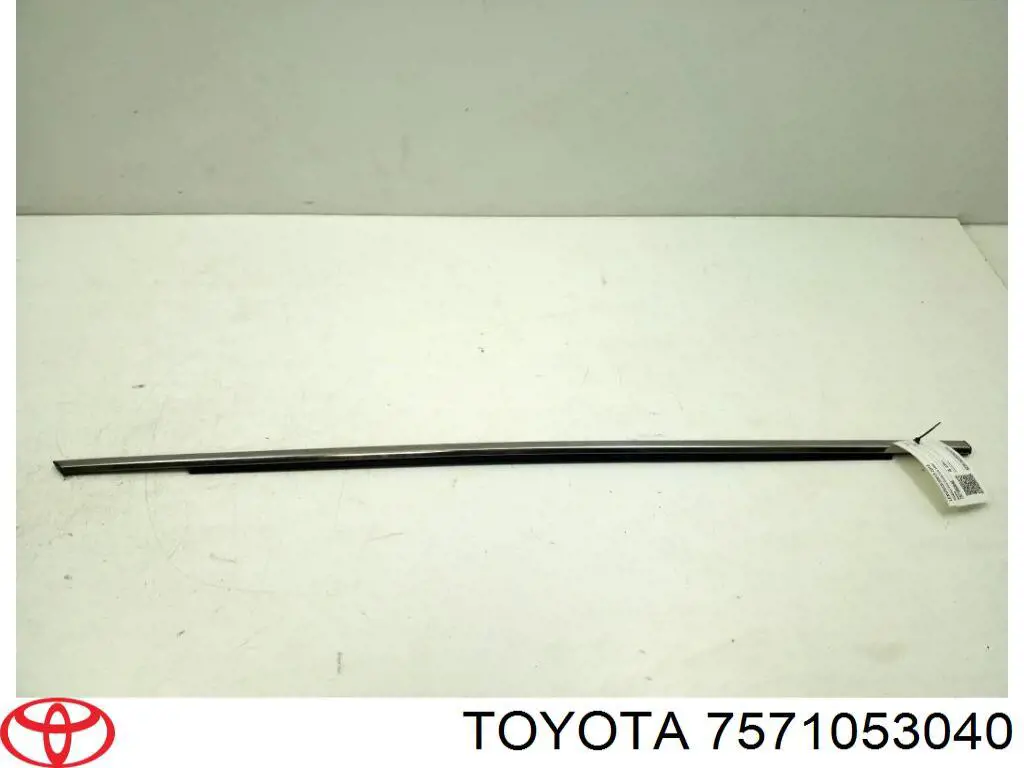 Купити 7571053040 Toyota 
