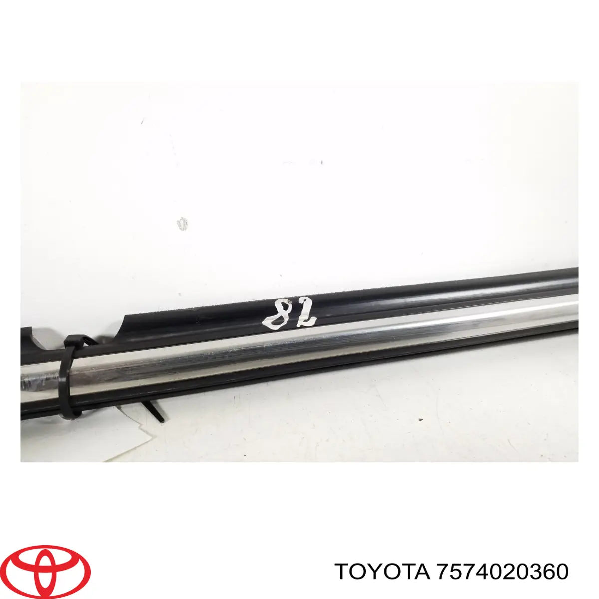 Молдинг опускного скла нижній, двері задньої, лівої Toyota 7574020361 ціна, від 8.87 USD