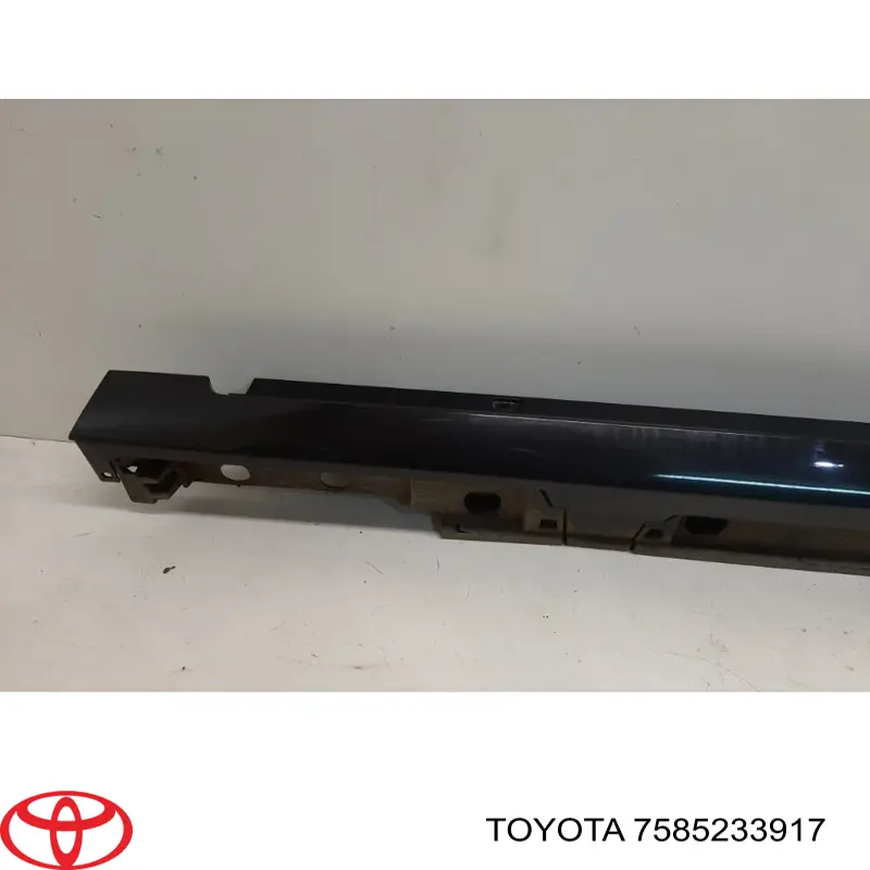 Накладка зовнішня (молдинг) порога, лівий Toyota 7585233917 ціна, від 169.30 USD