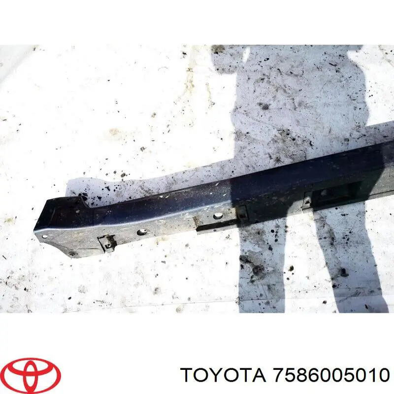 7586005010 Toyota 
