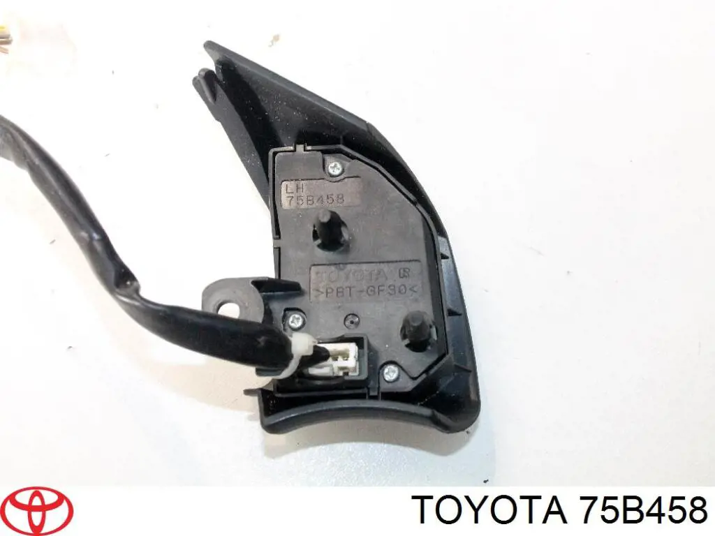 Toyota 75B458 ціна, від 23.98 USD