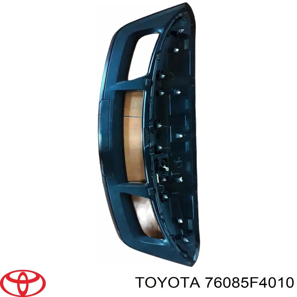 76085F4010 Toyota Спойлер кришки багажника
