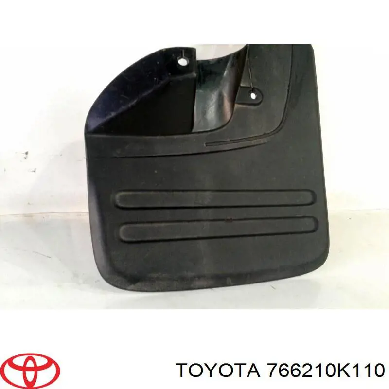 Бризковики передній, правий Toyota 766210K110 ціна, від 30.47 USD