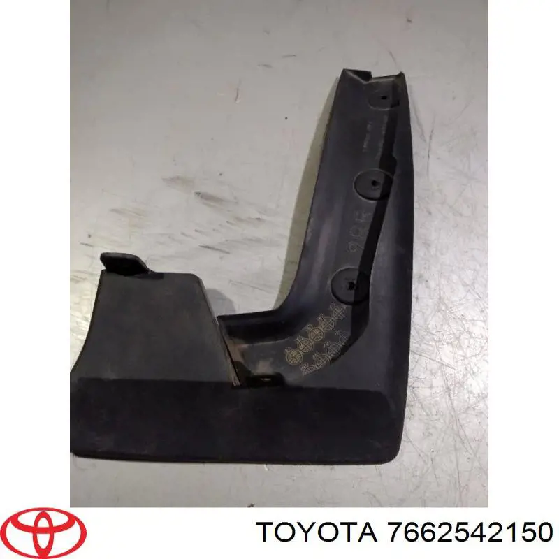 Купити 7662542150 Toyota Бризковики задній, правий