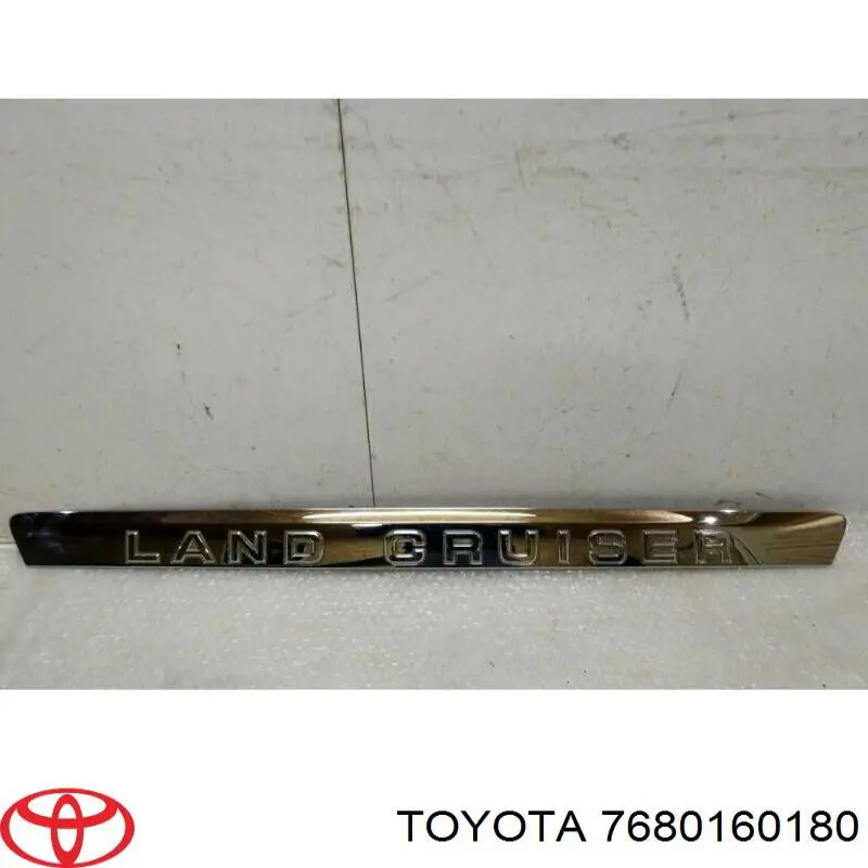 Накладка задньої 3-й/5-й двері Toyota 7680160180 ціна, від 61.60 USD