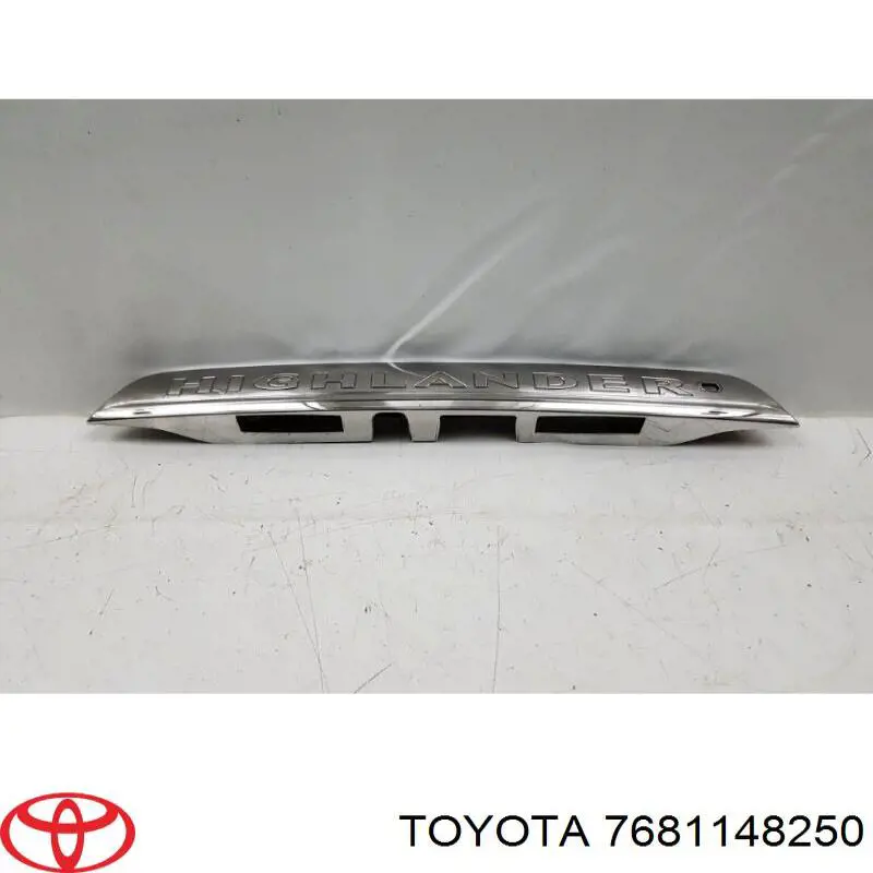 Накладка задньої 3-й/5-й двері Toyota 7681148250 ціна, від 96.29 USD
