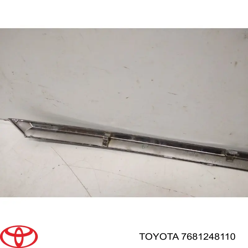  7681248110 Toyota