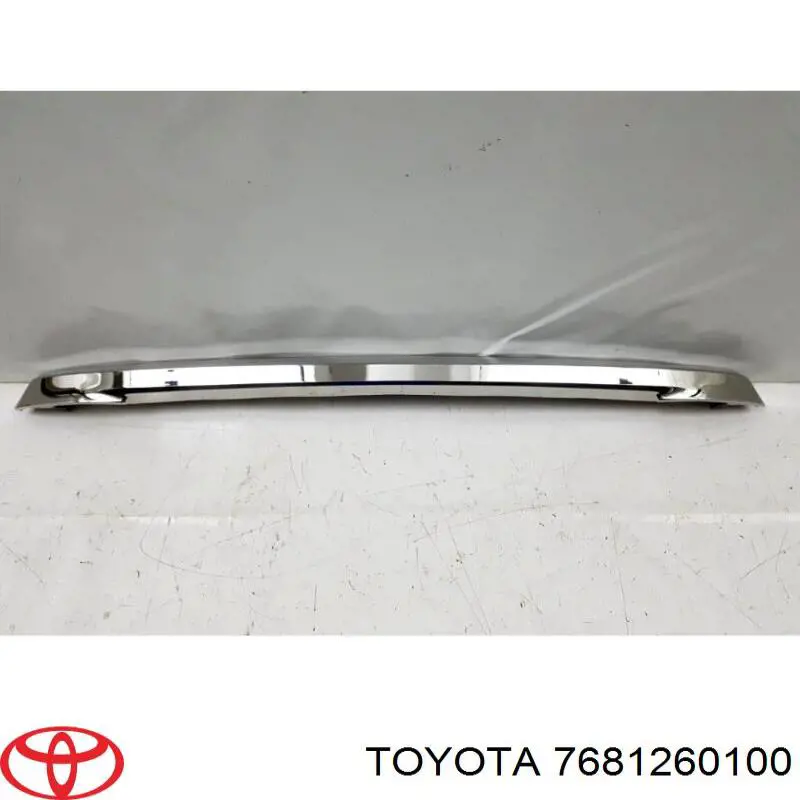 7681260100 Toyota Накладка задніх 3-х/5-х дверей