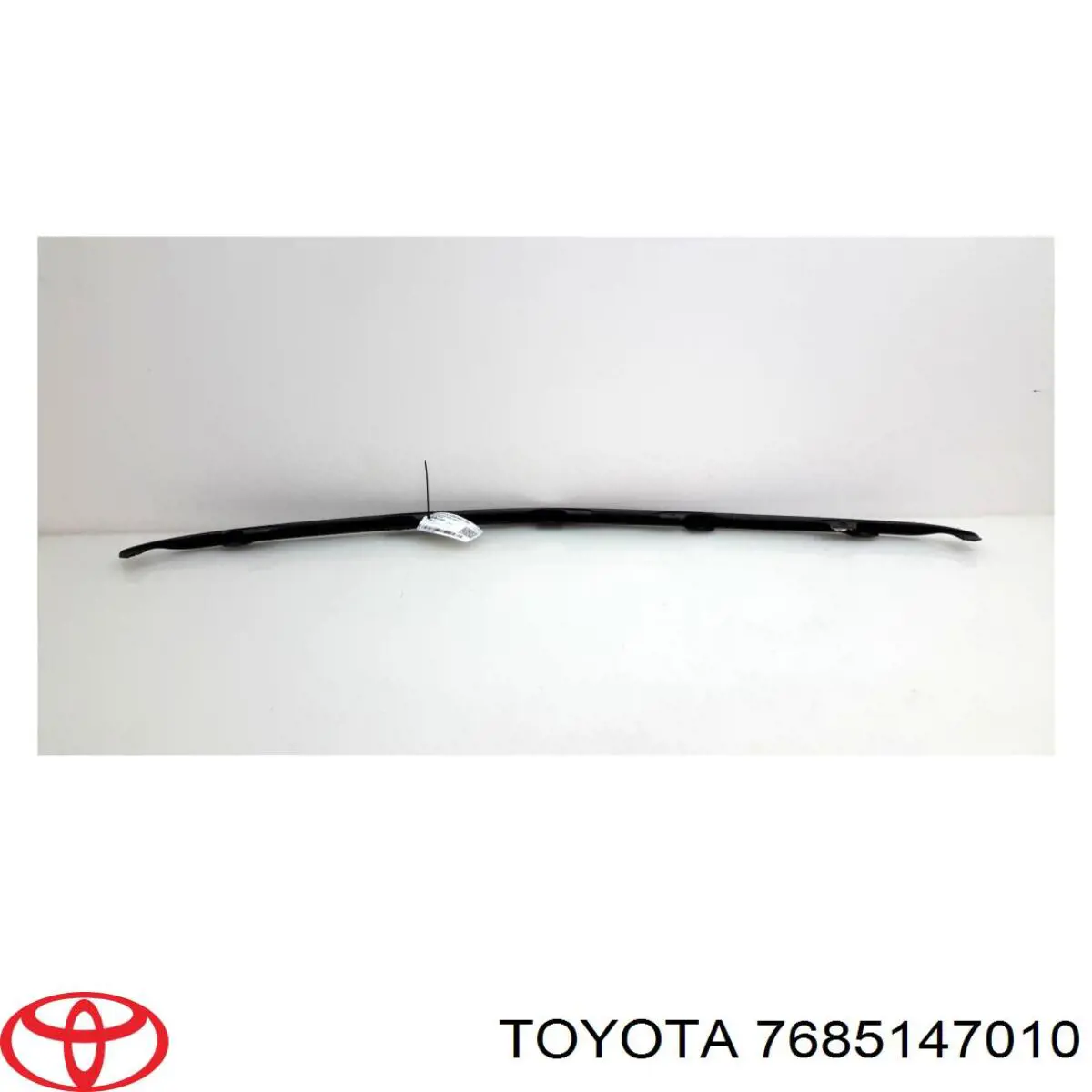 Спліттер переднього бампера Toyota 7685147010 ціна, від 57.29 USD