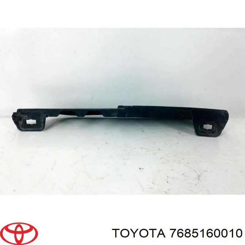 Спойлер переднього бампера, правий Toyota 7685160010 ціна, від 14.12 USD