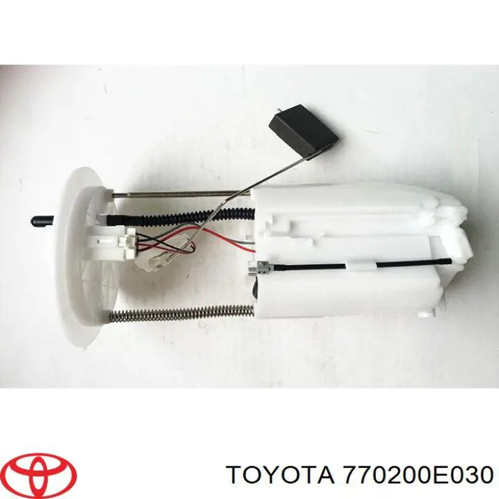 770200E030 Toyota Фільтр палива