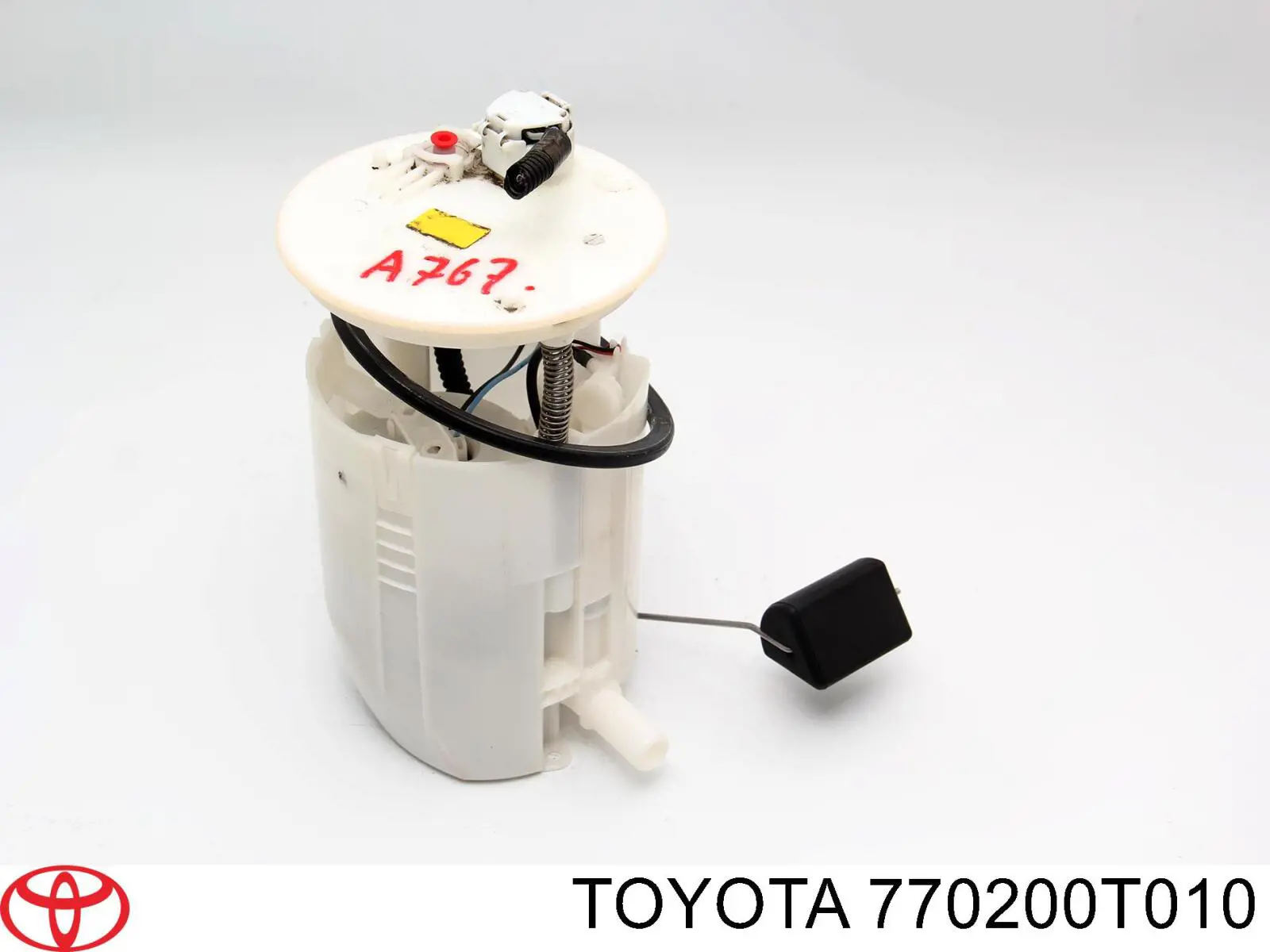 Купити 770200T010 Toyota Насос занурювальний в баці