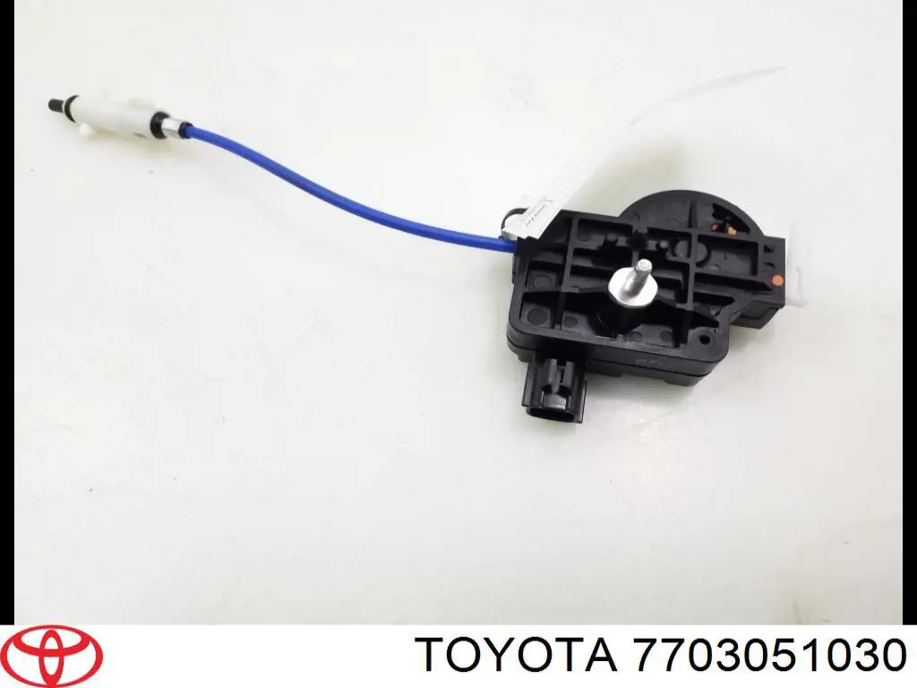 7703051030 Toyota Замок відкривання лючка бензобаку