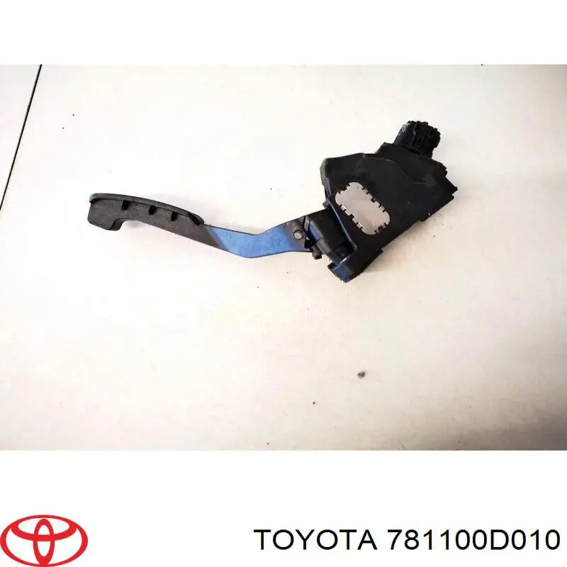 Підаль газу Toyota Yaris хетчбек (SP90) (2005 - 2011) ціна, від 11.56 USD