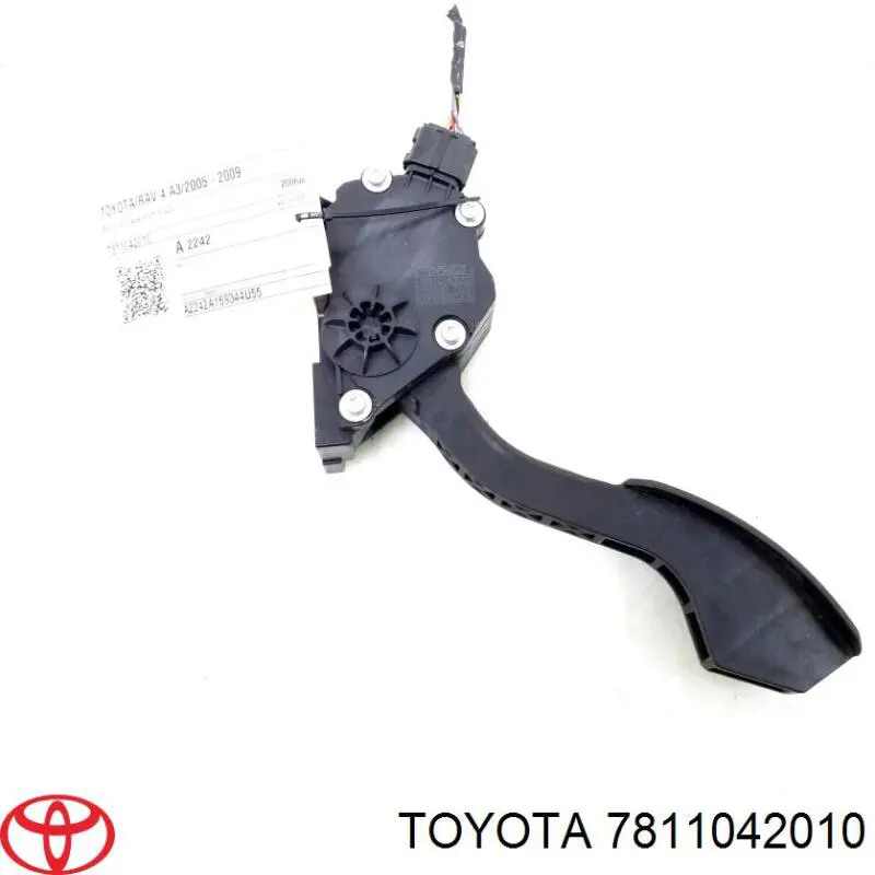Підаль газу Toyota 7811042010 ціна, від 22.72 USD