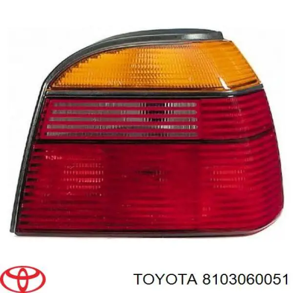 Протитуманка права Toyota 8103060051 ціна, від 294.86 USD
