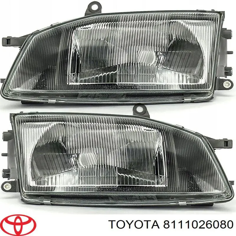 Фара правая Toyota 8111026080 ціна, від 197.82 USD