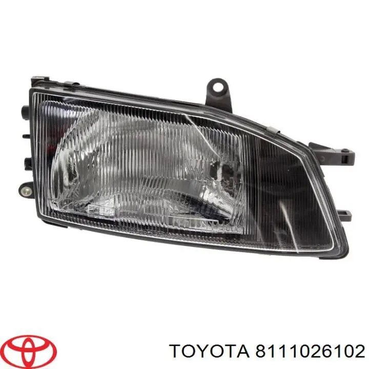 8111026102 Toyota Фара правая