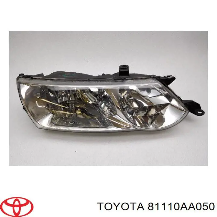 Купити 81110AA050 Toyota Права блок фара