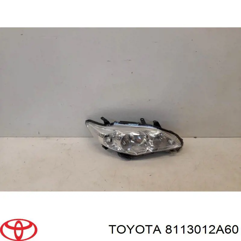 Купити 8113012A60 Toyota Права блок фара