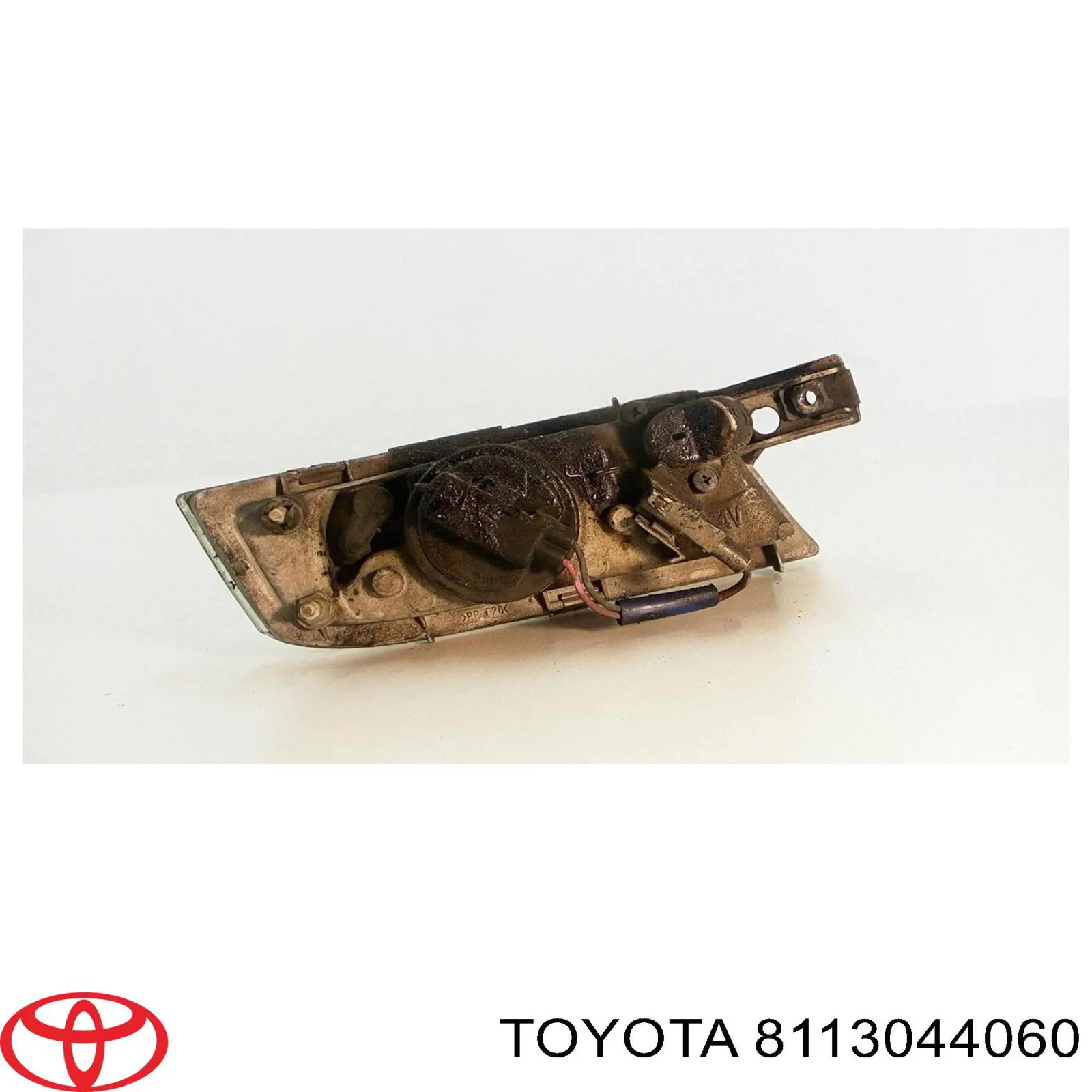 Купити Фара права Toyota Picnic  XM1
