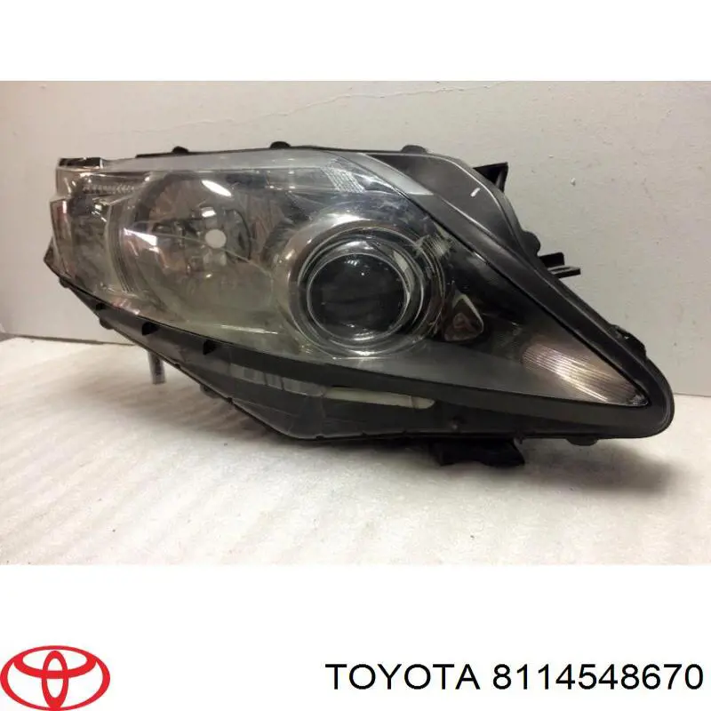 Фара правая Toyota 8114548670 ціна, від  USD