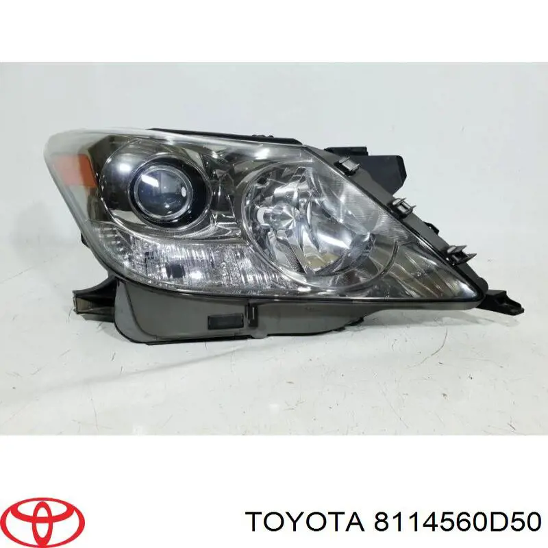 8114560D50 Toyota Фара правая