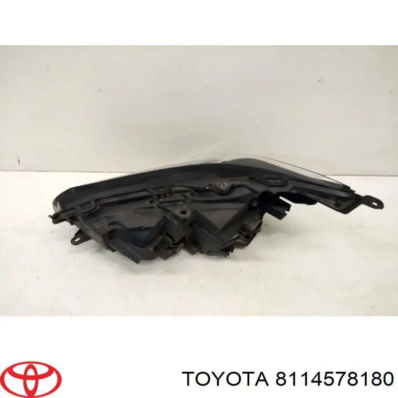 Купити 8114578180 Toyota Фара передня права