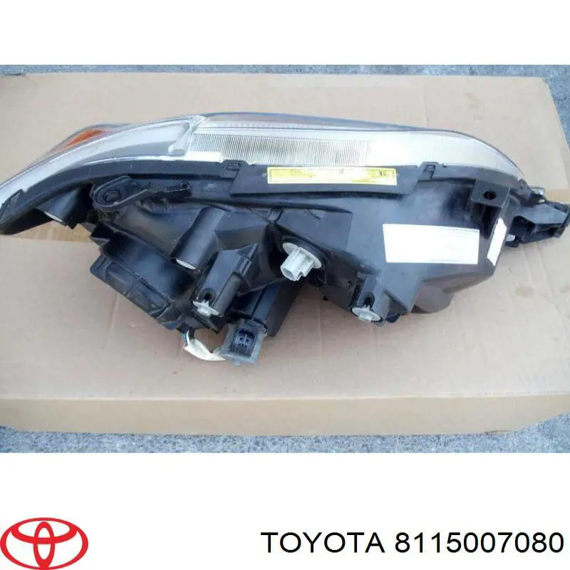 8115007080 Toyota Фара дальнього світла в зборі