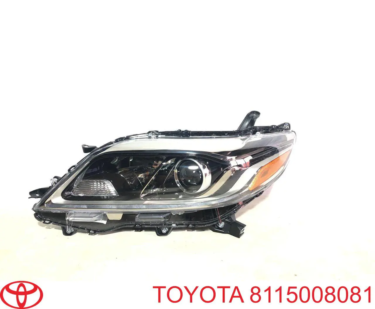 8115008081 Toyota Фара дальнього світла в зборі
