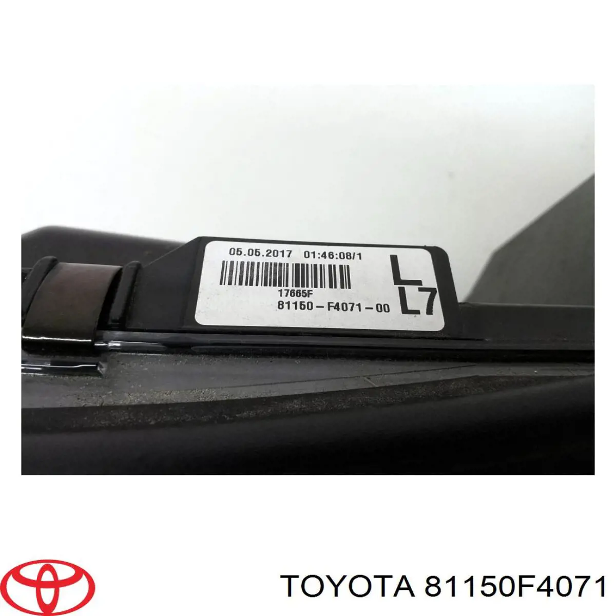 81150F4071 Toyota Фара дальнього світла в зборі