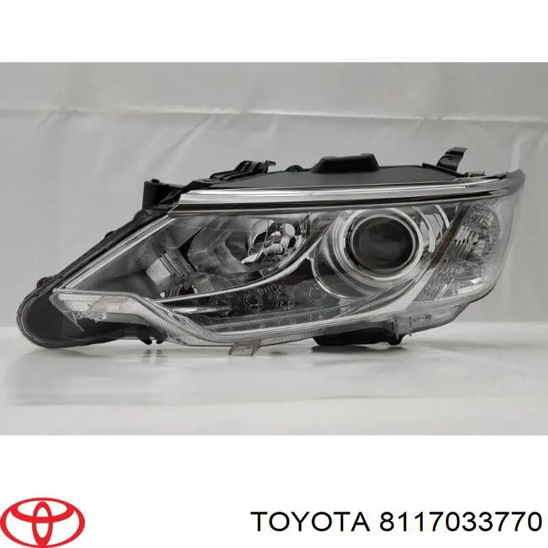 Купити 8117033770 Toyota Основна фара в зборі ліва