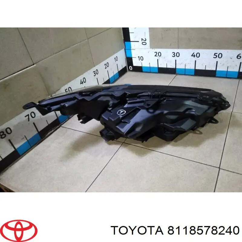 Купити 8118578240 Toyota 