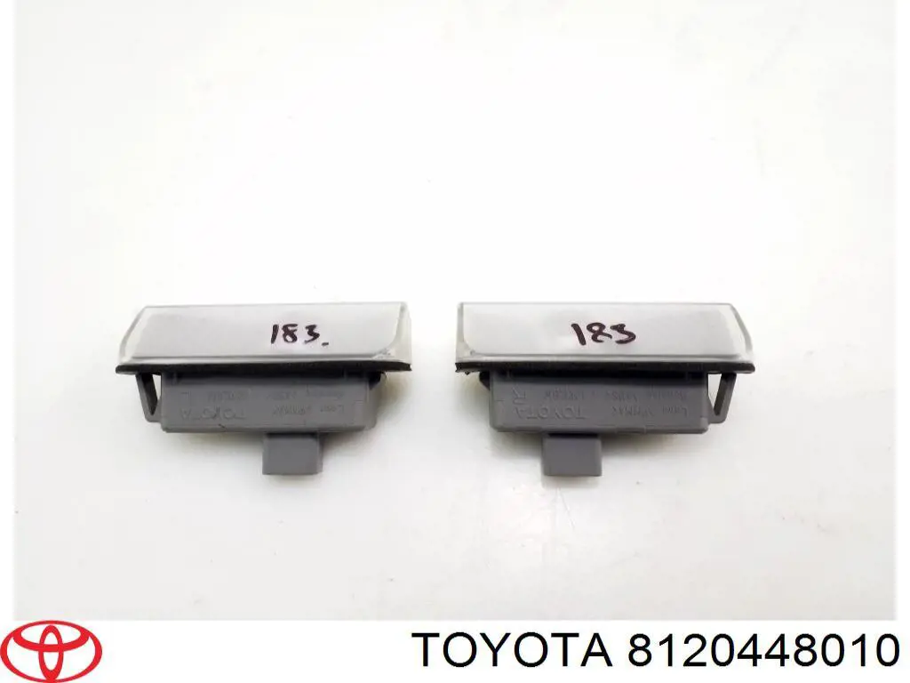 8120448010 Toyota Ліхтар освітлення номерного знака