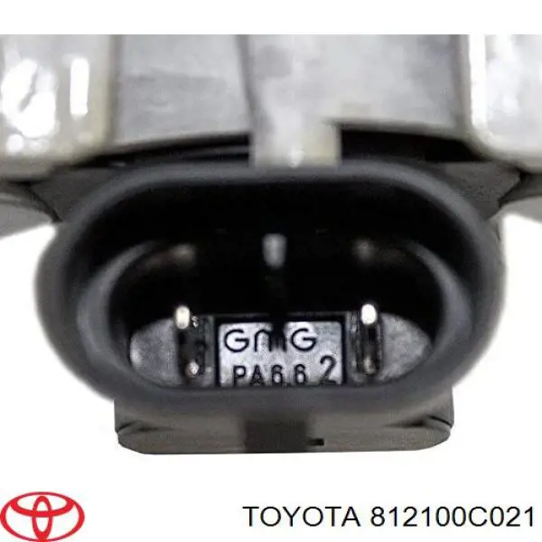 812100C021 Toyota Фара протитуманна, права