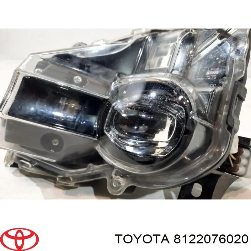 8122076020 Toyota Протитуманка ліва