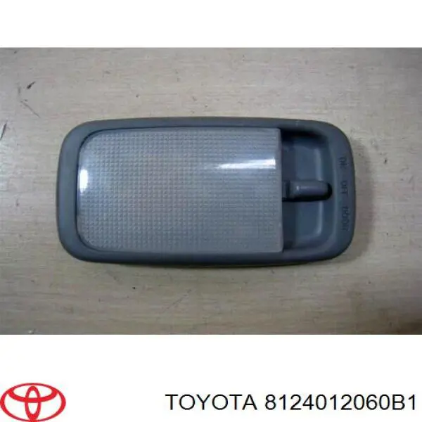 Плафон освітлення кабіни 8124012060B1 Toyota