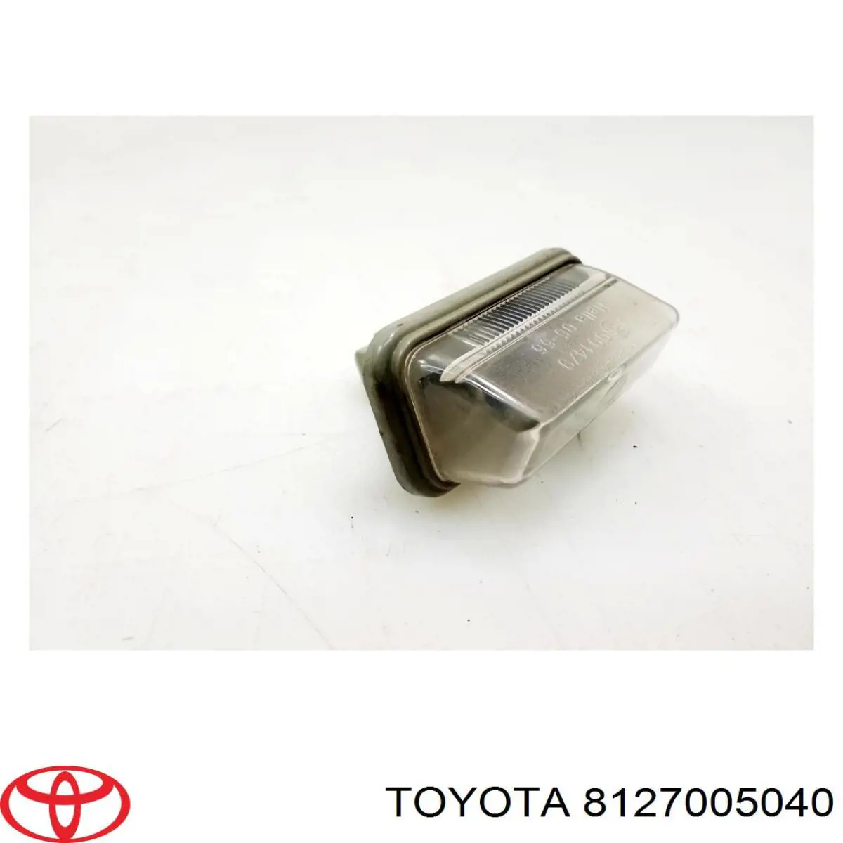 Купити 8127005040 Toyota Ліхтар підсвічування заднього номерного знака