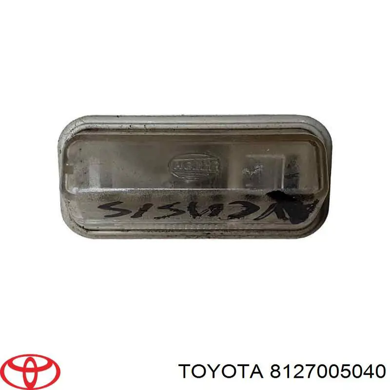 Ліхтар підсвічування заднього номерного знака 8127005040 Toyota