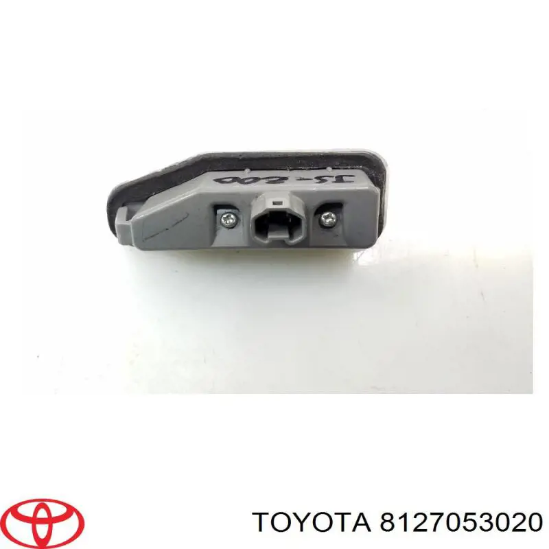 Ліхтар підсвічування заднього номерного знака Toyota 8127053020 ціна, від 11.40 USD