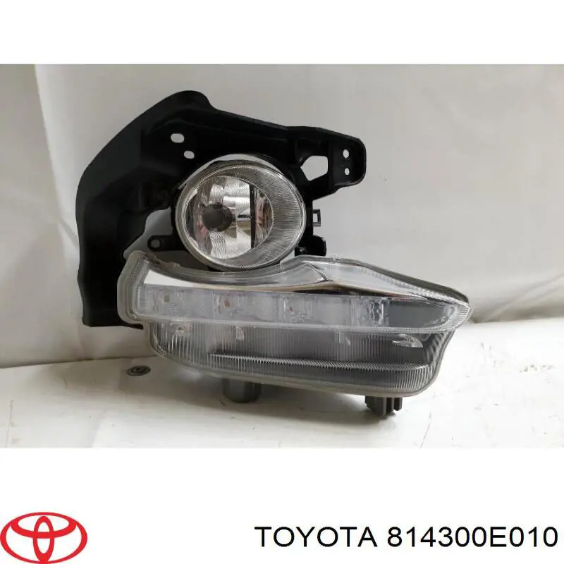 Туманка права Toyota 814300E010 ціна, від 82.49 USD