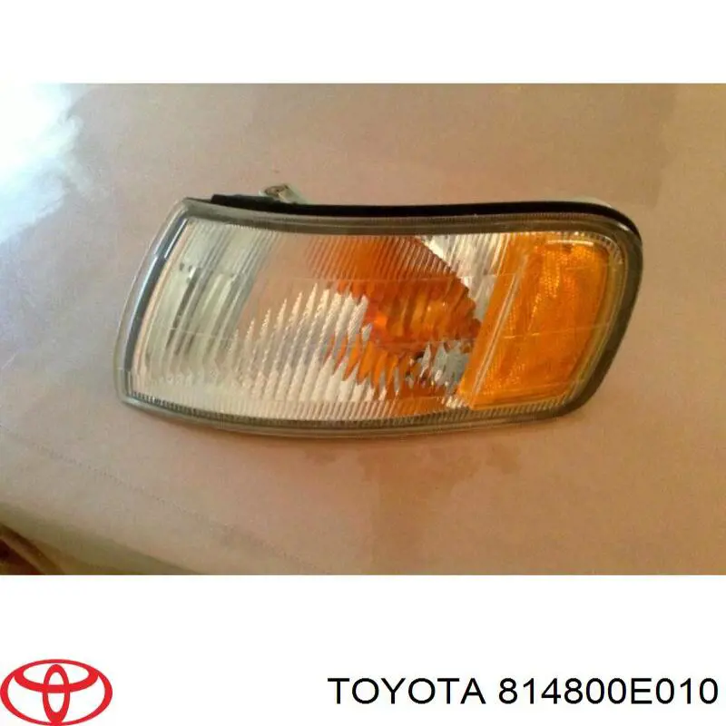 ZTY2093R Signeda Фара задня, права