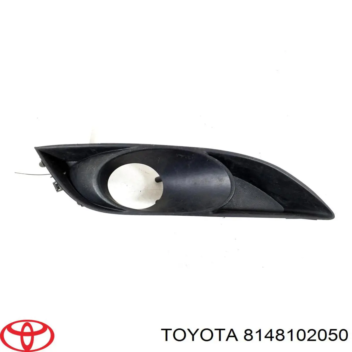 8148102050 Toyota заглушка/ решітка протитуманних фар бампера переднього, права