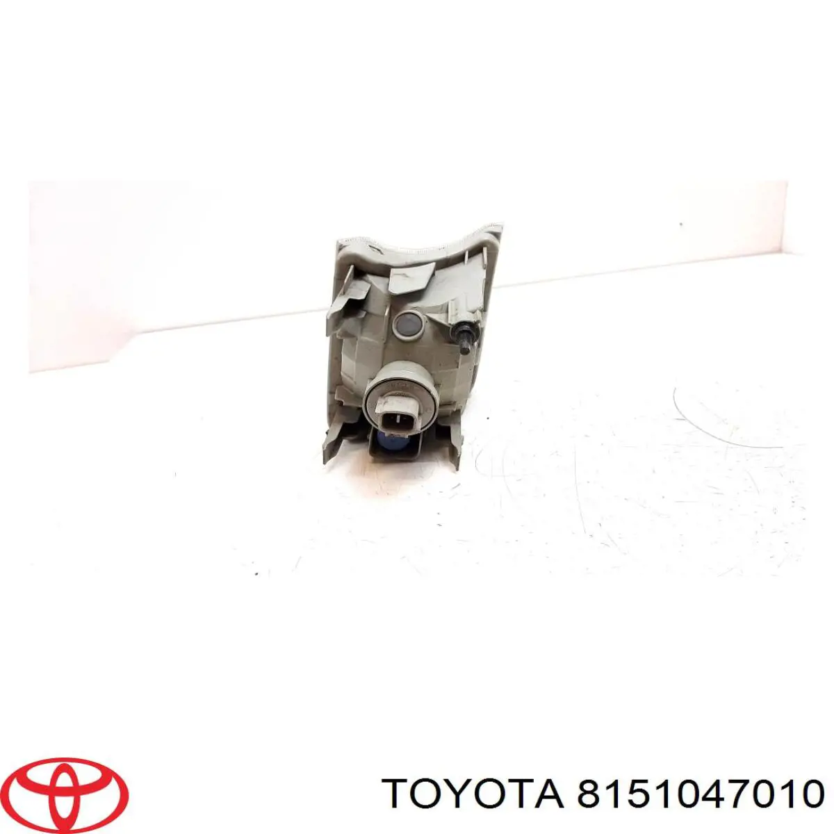 Вказівник повороту правий 8151047010 Toyota