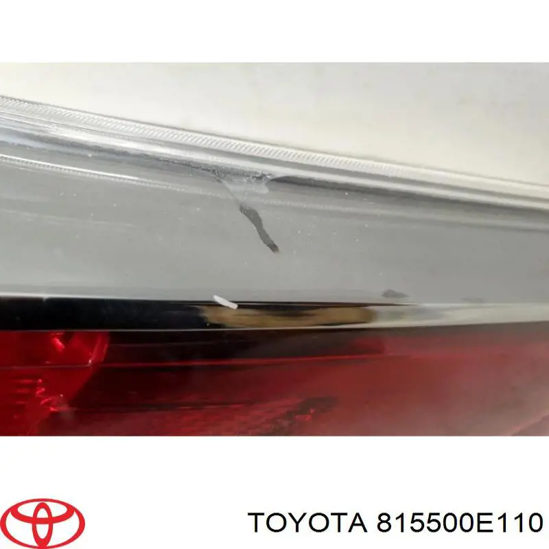 815500E110 Toyota Ліхтар задній правий, зовнішній