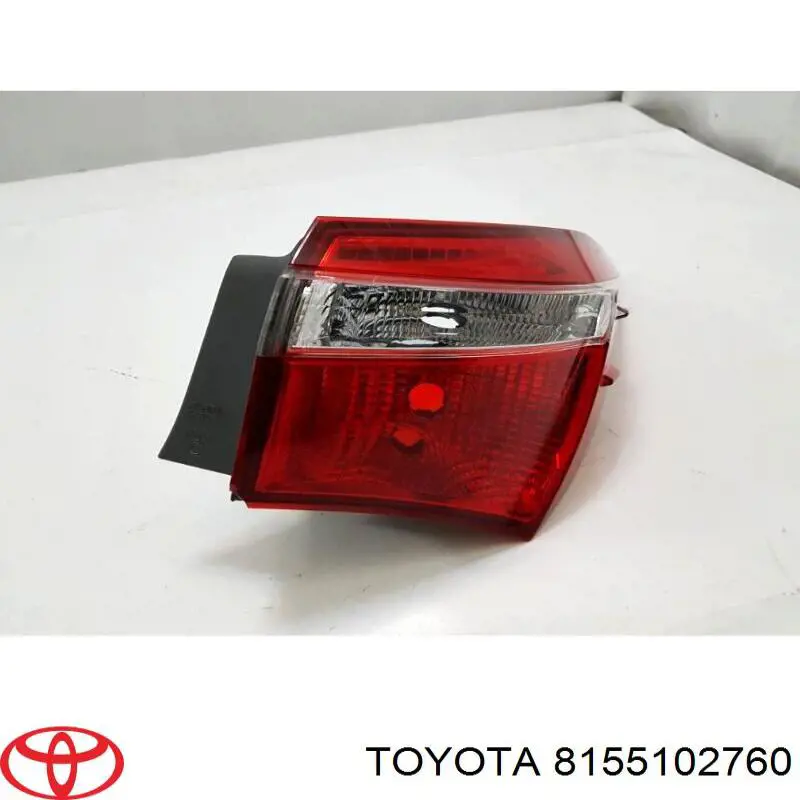 8155102760 Toyota Задній правий зовнішній ліхтар