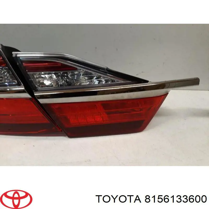 Купити 8156133600 Toyota Ліхтар задній лівий, зовнішній