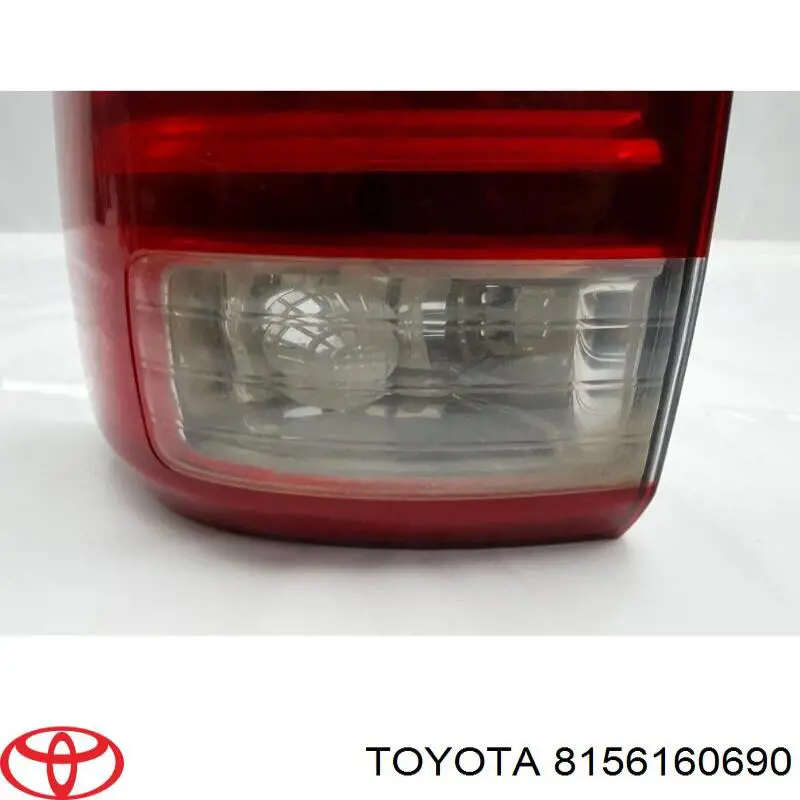 8156160690 Toyota ліхтар задній лівий, зовнішній