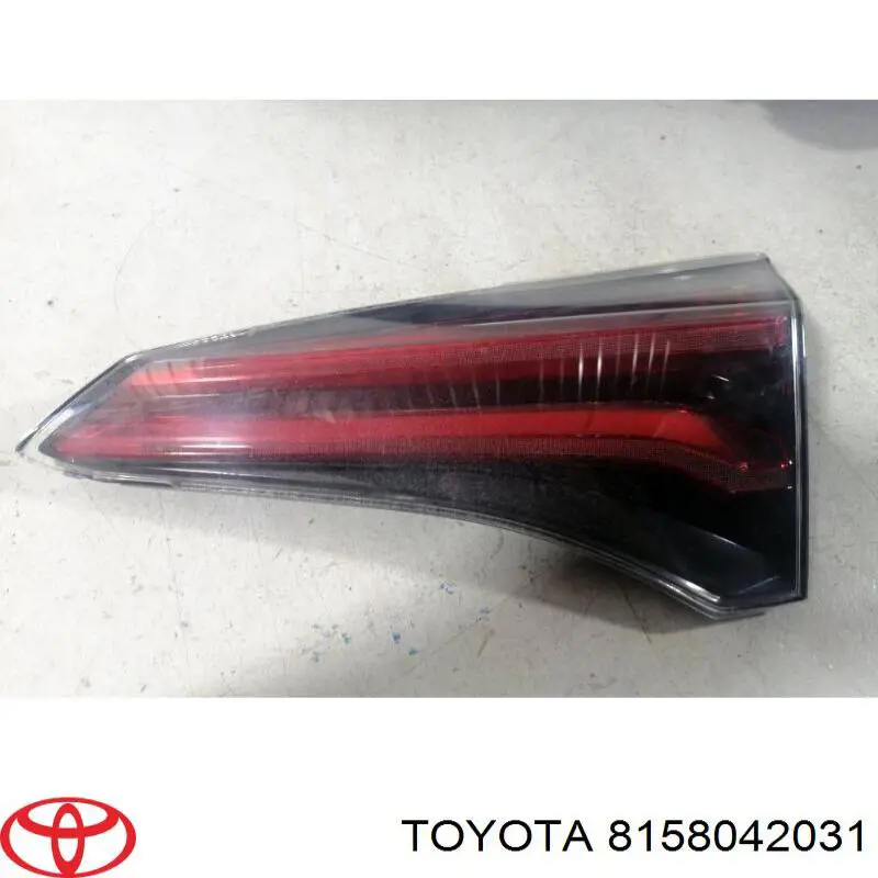 Стоп задній Toyota 8158042031 ціна, від 84.46 USD