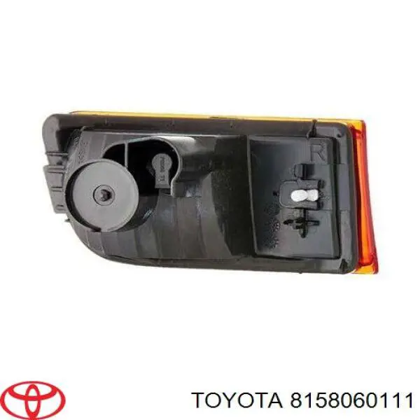 Катафот (відбивач) заднього бампера, правий Q3720079 Q-fix